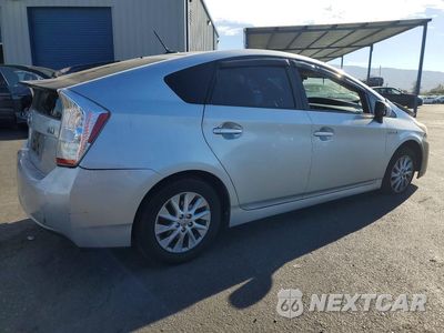 Trzecie zdjęcie samochodu z tyłu: 2010 TOYOTA PRIUS II VIN:JTDKN3DU1A0078653 - miniatura