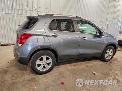Trzecie zdjęcie samochodu z tyłu: 2019 CHEVROLET TRAX 1LT VIN:KL7CJLSB9KB855519 - miniatura