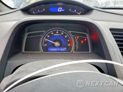 Zdjęcie 9 z 12 samochodu: 2007 HONDA CIVC VIN:2HGFG12877H511047 - miniatura