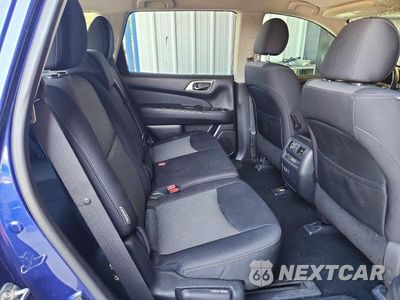 Zdjęcie 11 z 13 samochodu: 2019 NISSAN PATHFINDER SV VIN:5N1DR2MM8KC582233 - miniatura