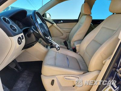 Zdjęcie 7 z 13 samochodu: 2011 VOLKSWAGEN TIGUAN S VIN:WVGAV7AX8BW506181 - miniatura