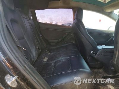 Zdjęcie 10 z 12 samochodu: 2018 TESLA MODEL 3 VIN:5YJ3E1EB1JF071662 - miniatura