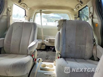 Zdjęcie 10 z 13 samochodu: 2011 TOYOTA SIENNA LE VIN:5TDKK3DC7BS088098 - miniatura