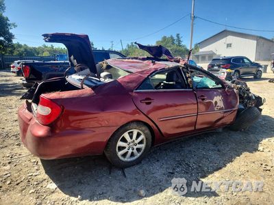 Trzecie zdjęcie samochodu z tyłu: 2004 TOYOTA CAMRY XLE V6 VIN:4T1BF30K84U063271 - miniatura