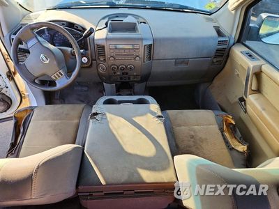 Zdjęcie 8 z 13 samochodu: 2004 NISSAN TITAN XE VIN:1N6AA07B84N533681 - miniatura