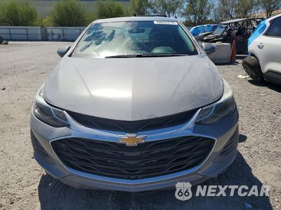 Piąte zdjęcie samochodu w środku: 2019 CHEVROLET CRUZ LT VIN:1G1BE5SM9K7115366 - miniatura