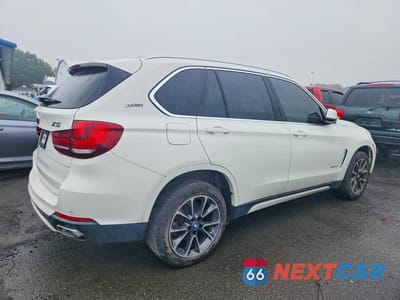 Trzecie zdjęcie samochodu z tyłu: 2018 BMW X5 XDR40E VIN:5UXKT0C56J0W00500 - miniatura