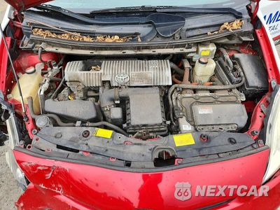 Zdjęcie 11 z 12 samochodu: 2015 TOYOTA PRIUS TWO VIN:JTDKN3DU7F1878388 - miniatura
