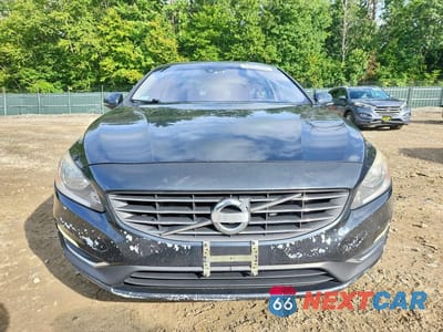 Piąte zdjęcie samochodu w środku: 2014 VOLVO S60 T5 VIN:YV1612FSXE2278969 - miniatura