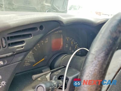 Zdjęcie 9 z 12 samochodu: 1994 CHEVROLET CORVETTE VIN:1G1YY32P2R5111973 - miniatura