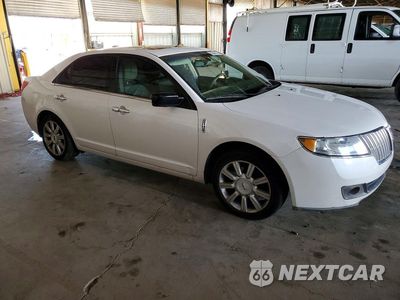 Czwarte zdjęcie samochodu z boku: 2011 LINCOLN MKZ VIN:3LNHL2JC2BR767359 - miniatura