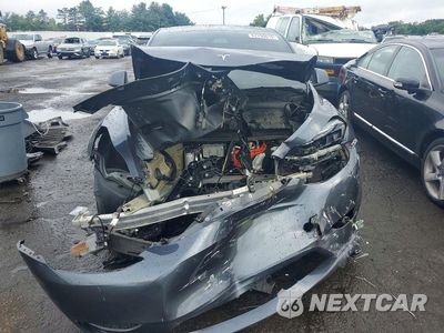 Piąte zdjęcie samochodu w środku: 2023 TESLA MODEL Y VIN:7SAYGDEF2PF860841 - miniatura