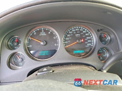 Zdjęcie 9 z 13 samochodu: 2008 CHEVROLET SUBURBAN LTZ VIN:1GNFK16378R122896 - miniatura
