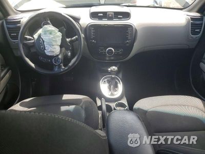 Zdjęcie 8 z 13 samochodu: 2019 KIA SOUL + VIN:KNDJP3A55K7645104 - miniatura