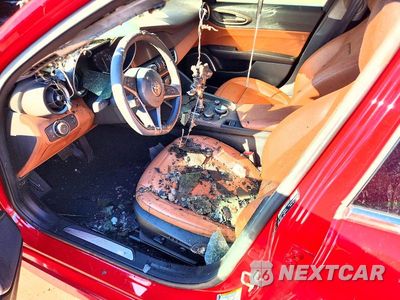 Zdjęcie 7 z 12 samochodu: 2018 ALFA ROMEO GIULIA TI Q4 VIN:ZARFAEENXJ7580574 - miniatura