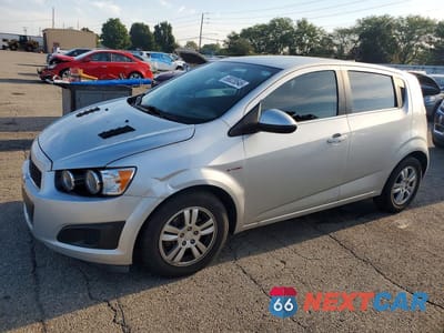 2013 CHEVROLET SONIC LT 1G1JC6SB4D4110912 - główne zdjęcie licytacji z USA - miniatura