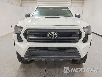 Piąte zdjęcie samochodu w środku: 2025 TOYOTA TACOMA TRD SPORT VIN:3TMLB5JN2SM193444 - miniatura