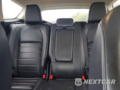 Zdjęcie 10 z 13 samochodu: 2019 FORD ESCAPE SEL VIN:1FMCU9HD1KUA00321 - miniatura