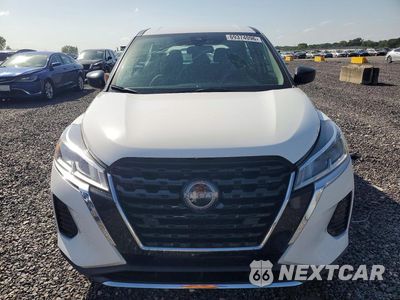 Piąte zdjęcie samochodu w środku: 2022 NISSAN KICKS S VIN:3N1CP5BV6NL495042 - miniatura