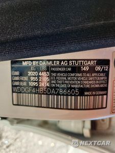 Zdjęcie 12 z 12 samochodu: 2013 MERCEDES-BENZ C 250 VIN:WDDGF4HB5DA786605 - miniatura