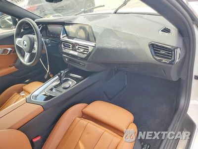 Zdjęcie 8 z 13 samochodu: 2026 BMW Z4 SDRIVE30I VIN:WBAHF3C07TWY55999 - miniatura