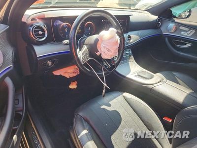 Zdjęcie 8 z 12 samochodu: 2021 MERCEDES-BENZ E 350 VIN:W1KZF8DBXMA903536 - miniatura