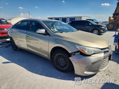 Czwarte zdjęcie samochodu z boku: 2017 TOYOTA CAMRY LE VIN:4T1BF1FK0HU273994 - miniatura