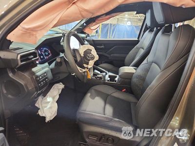 Zdjęcie 7 z 13 samochodu: 2025 TOYOTA TACOMA LIMITED HV VIN:3TYLC5LN3ST039744 - miniatura