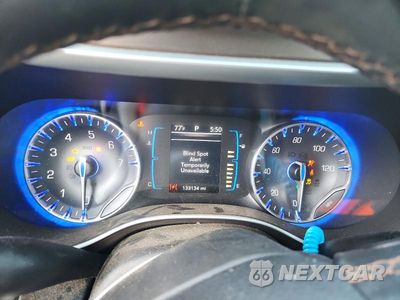 Zdjęcie 9 z 13 samochodu: 2017 CHRYSLER PACIFICA TOURING L VIN:2C4RC1BG0HR704652 - miniatura