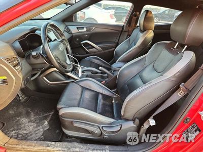 Zdjęcie 7 z 13 samochodu: 2016 HYUNDAI VELOSTER TURBO VIN:KMHTC6AE1GU300856 - miniatura