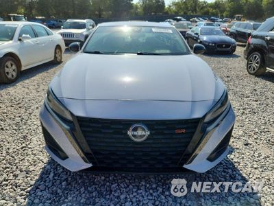 Piąte zdjęcie samochodu w środku: 2023 NISSAN ALTIMA SR VIN:1N4BL4CV2PN332734 - miniatura