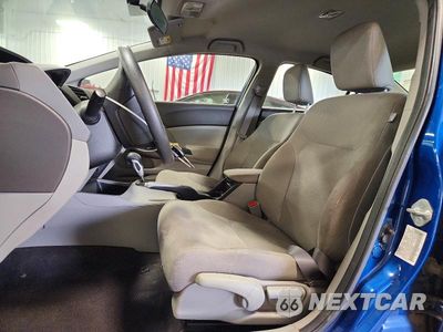 Zdjęcie 7 z 12 samochodu: 2012 HONDA CIVIC LX VIN:19XFB2F53CE026557 - miniatura