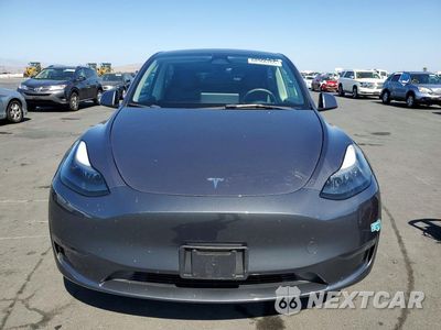 Piąte zdjęcie samochodu w środku: 2023 TESLA MODEL Y VIN:7SAYGDEE0PF883378 - miniatura