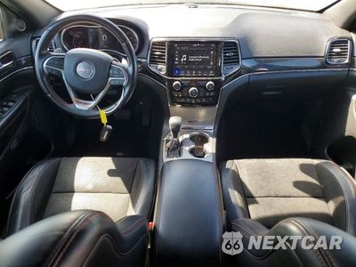 Zdjęcie 8 z 13 samochodu: 2020 JEEP GRAND CHEROKEE TRAILHAWK VIN:1C4RJFLG3LC328757 - miniatura