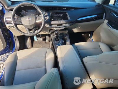 Zdjęcie 8 z 13 samochodu: 2023 CADILLAC XT4 LUXURY VIN:1GYAZAR42PF111642 - miniatura