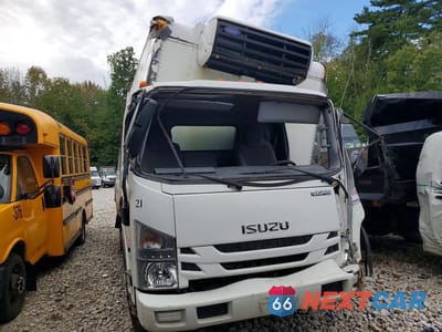Piąte zdjęcie samochodu w środku: 2018 ISUZU NPR HD VIN:54DC4W1BXJS803873 - miniatura