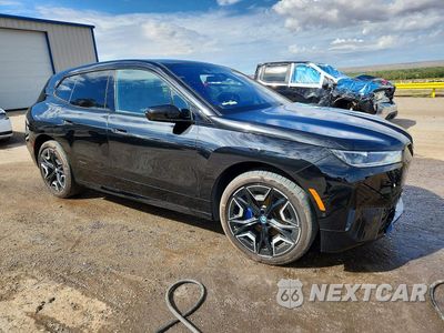 Czwarte zdjęcie samochodu z boku: 2024 BMW IX XDRIVE50 VIN:WB523CF07RCN71467 - miniatura