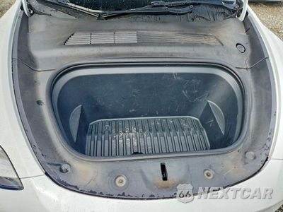 Zdjęcie 12 z 14 samochodu: 2021 TESLA MODEL Y VIN:5YJYGDEE6MF094287 - miniatura
