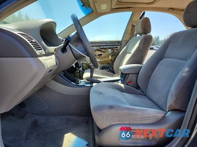 Zdjęcie 7 z 13 samochodu: 2003 TOYOTA CAMRY LE VIN:JTDBE32K230145183 - miniatura
