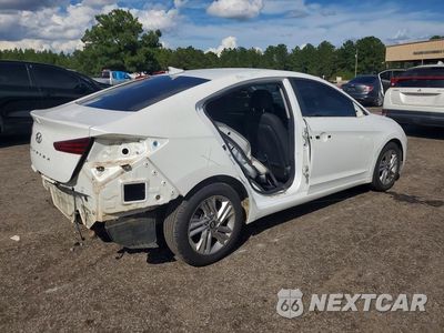 Trzecie zdjęcie samochodu z tyłu: 2020 HYUNDAI ELANTRA SEL VIN:5NPD84LF9LH630639 - miniatura