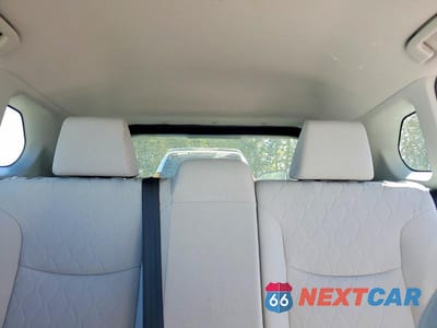 Zdjęcie 10 z 14 samochodu: 2022 TOYOTA COROLLA CROSS L VIN:7MUAAABG2NV002926 - miniatura