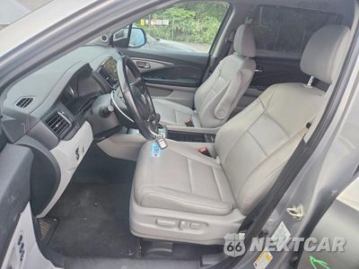 Zdjęcie 7 z 13 samochodu: 2020 HONDA PILOT EXL VIN:5FNYF6H55LB069406 - miniatura