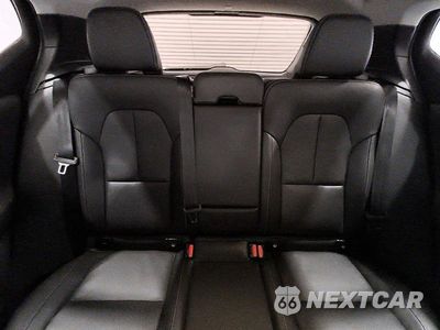 Zdjęcie 10 z 14 samochodu: 2026 VOLVO XC40 PLUS VIN:YV4L12UC6T2804657 - miniatura