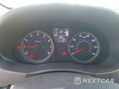 Zdjęcie 9 z 12 samochodu: 2017 HYUNDAI ACCENT SE VIN:KMHCT4AE8HU183346 - miniatura