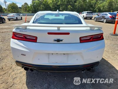 Zdjęcie 6 z 12 samochodu: 2016 CHEVROLET CAMARO SS VIN:1G1FH1R74G0169532 - miniatura