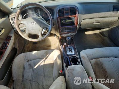 Zdjęcie 8 z 13 samochodu: 2005 HYUNDAI SONATA GLS VIN:KMHWF35HX5A179542 - miniatura