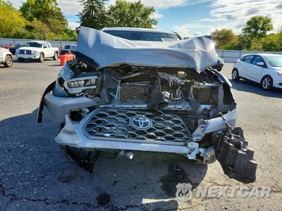 Piąte zdjęcie samochodu w środku: 2021 TOYOTA TACOMA TRD OFF-ROAD VIN:3TYCZ5AN2MT043644 - miniatura