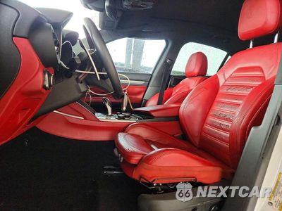Zdjęcie 7 z 13 samochodu: 2019 ALFA ROMEO STELVIO TI VIN:ZASPAKBN3K7C50138 - miniatura
