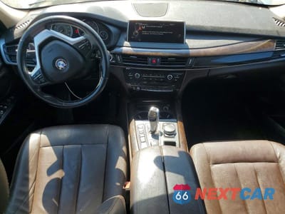 Zdjęcie 8 z 13 samochodu: 2015 BMW X5 XDRIVE35I VIN:5UXKR0C54F0K63265 - miniatura