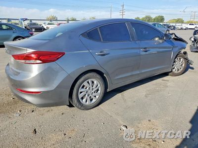 Trzecie zdjęcie samochodu z tyłu: 2018 HYUNDAI ELANTRA SE VIN:KMHD74LF4JU557326 - miniatura